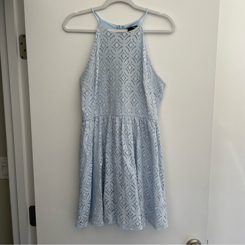 AQUA Patterned Lace Sleeveless Halter Mini Dress in Light Blue | L